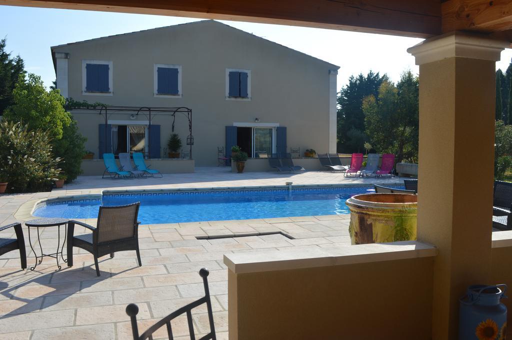 Bed and Breakfast La Bastide Des Oliviers Châteaurenard Exterior foto